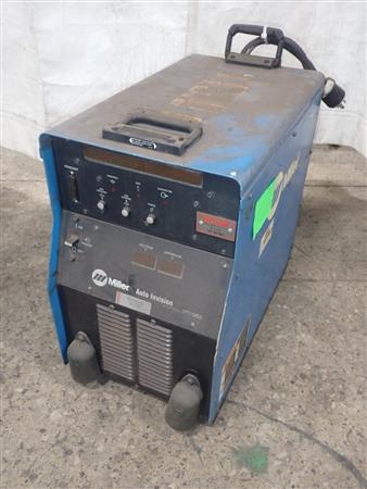 Miller AUTO INVISION Welding Power Supply